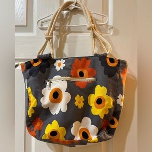 Farmhouse is my style bag